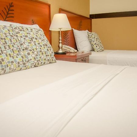 Hotel Residencial Cervantes เดวิด ภายนอก รูปภาพ