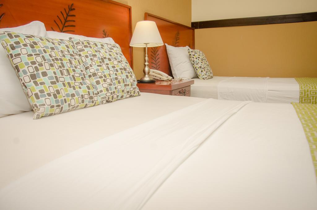 Hotel Residencial Cervantes เดวิด ภายนอก รูปภาพ
