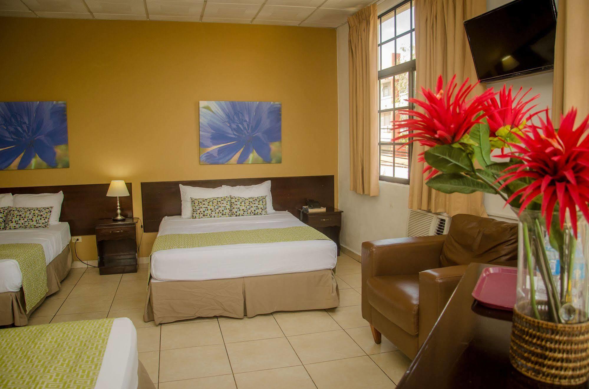 Hotel Residencial Cervantes เดวิด ภายนอก รูปภาพ